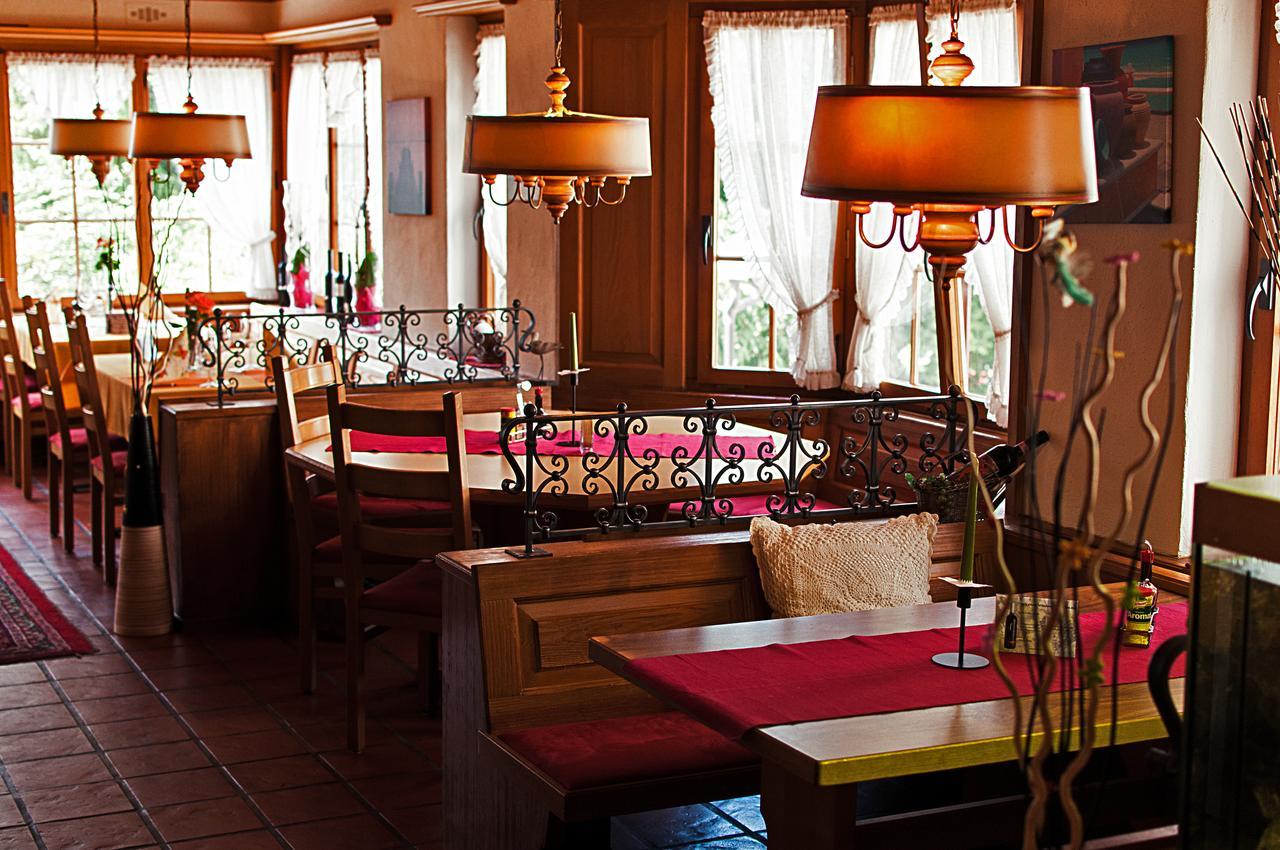 Hotel Restaurant Loewen Sirnach Buitenkant foto